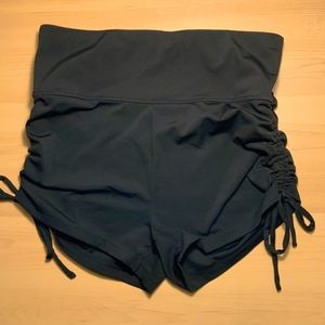 Black cinched workout shorts